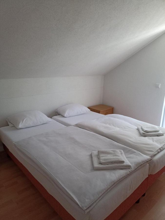 S&R Lake View Hostel Konjic Exterior photo